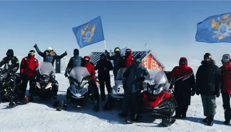 Состоялась экспедиция «Команды Арктики» на горный массив Рай-Из