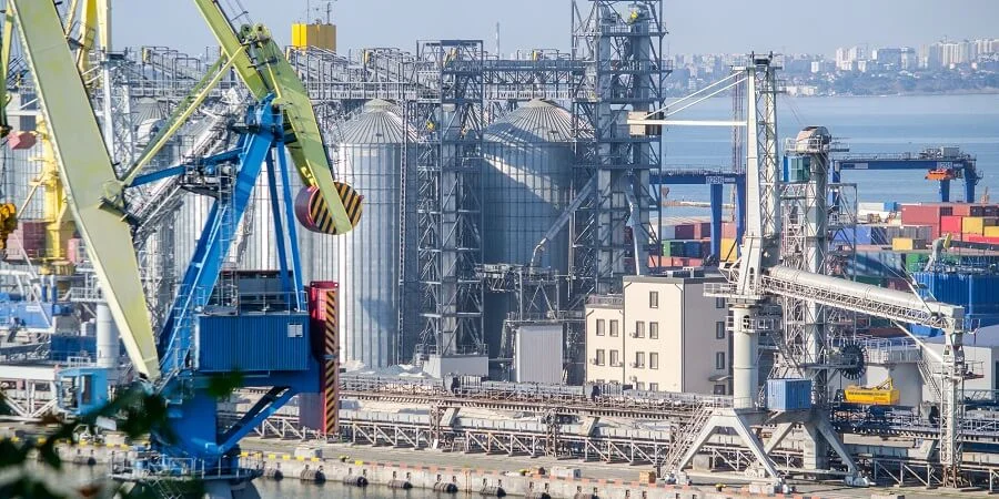 Россия и Беларусь запустят в Мурманской области мультимодальный порт